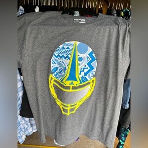 Large Men’s Adidas Tshirt